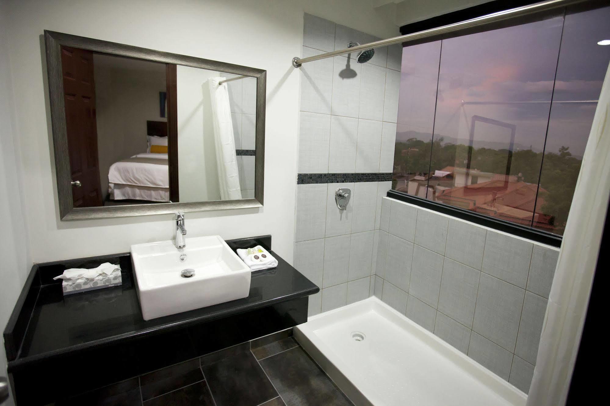 Hotel Los Andes Сан-Педро-Сула Экстерьер фото