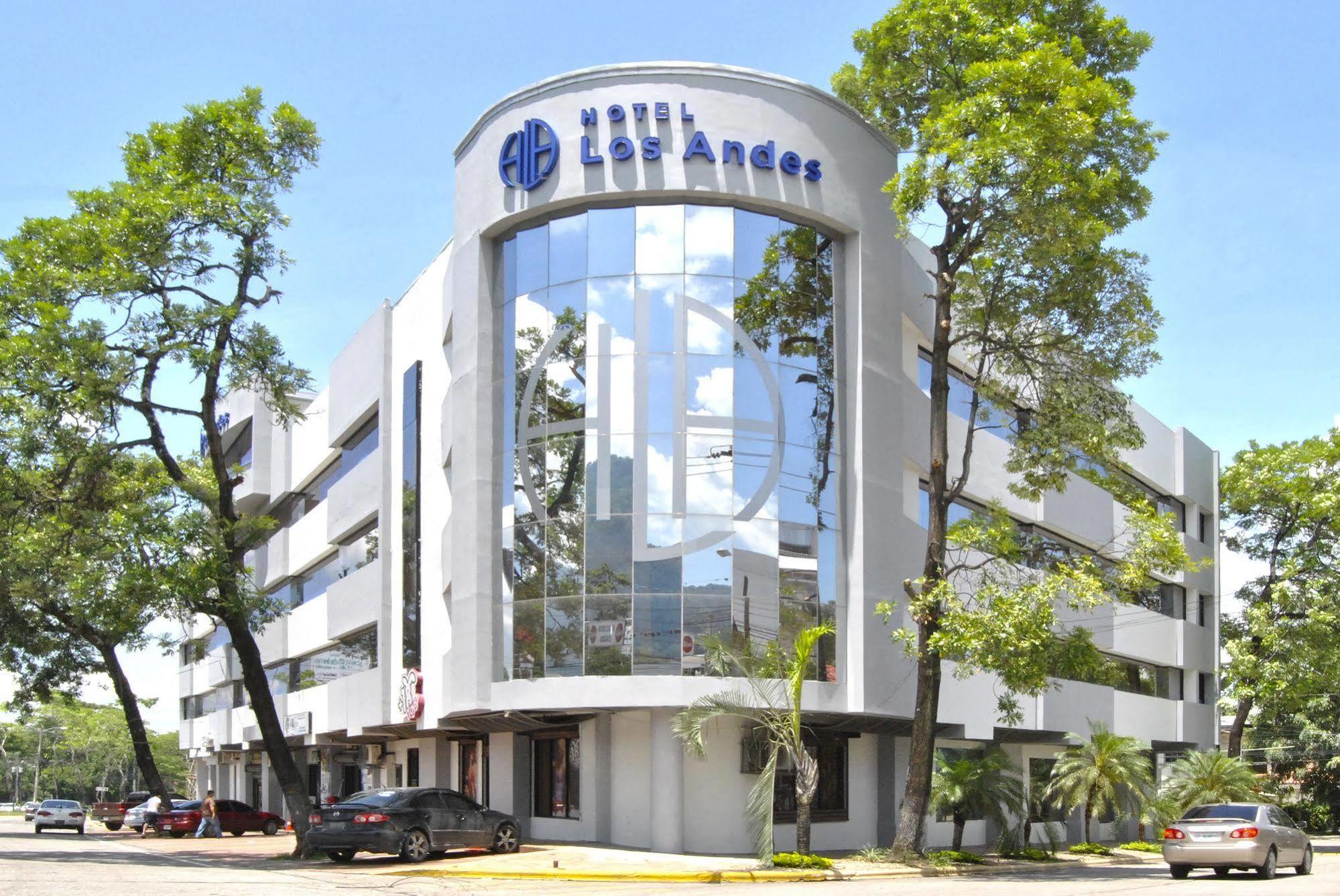 Hotel Los Andes Сан-Педро-Сула Экстерьер фото